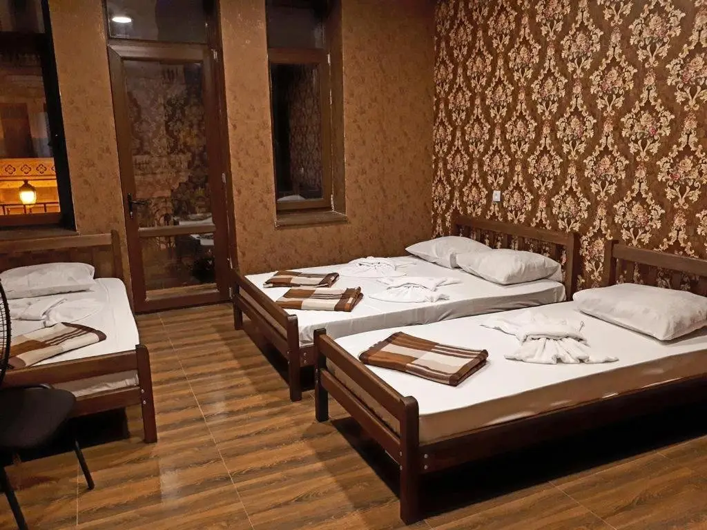 Тбилиси: Five Star Hostel