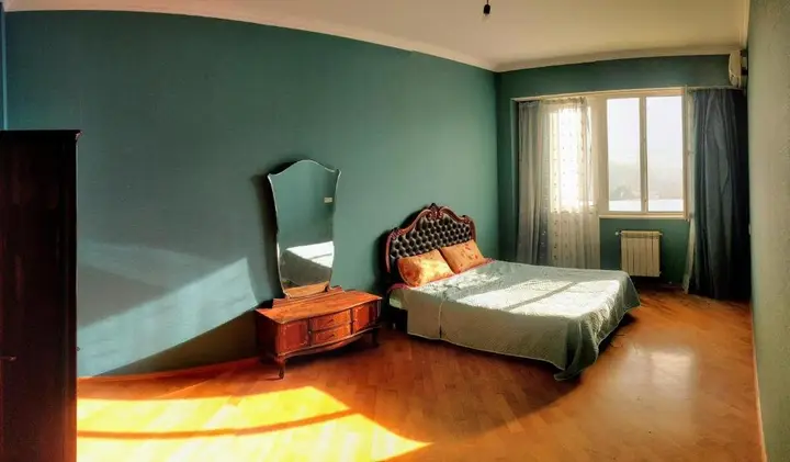 Тбилиси: Hause #11