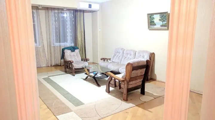 Тбилиси: Hause #11
