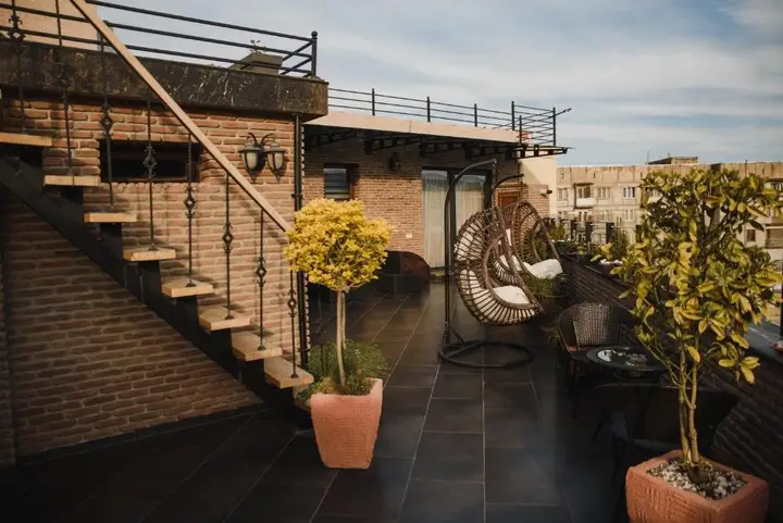 Тбилиси: Gigauri House