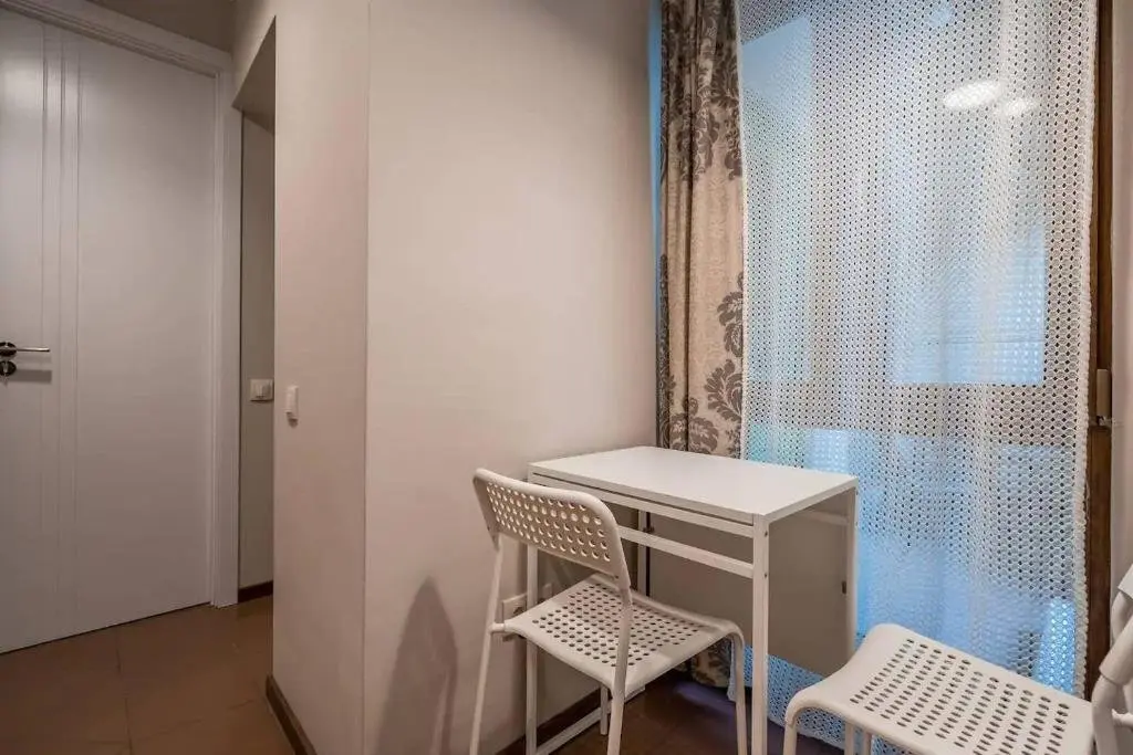 Тбилиси: ?Cozy And Stylish 1br Apt. Near Rustaveli Avenue?