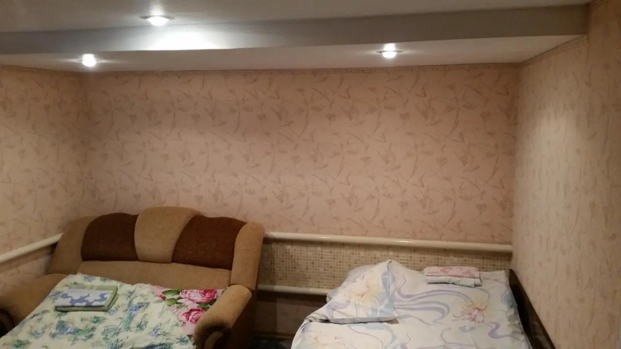 Павловск: Гостевой дом на Ивановой, 5