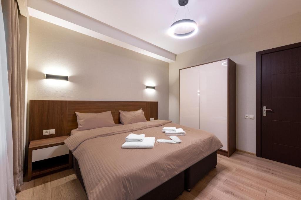 Бакуриани: Crystal Residence Apartments in Bakuriani
