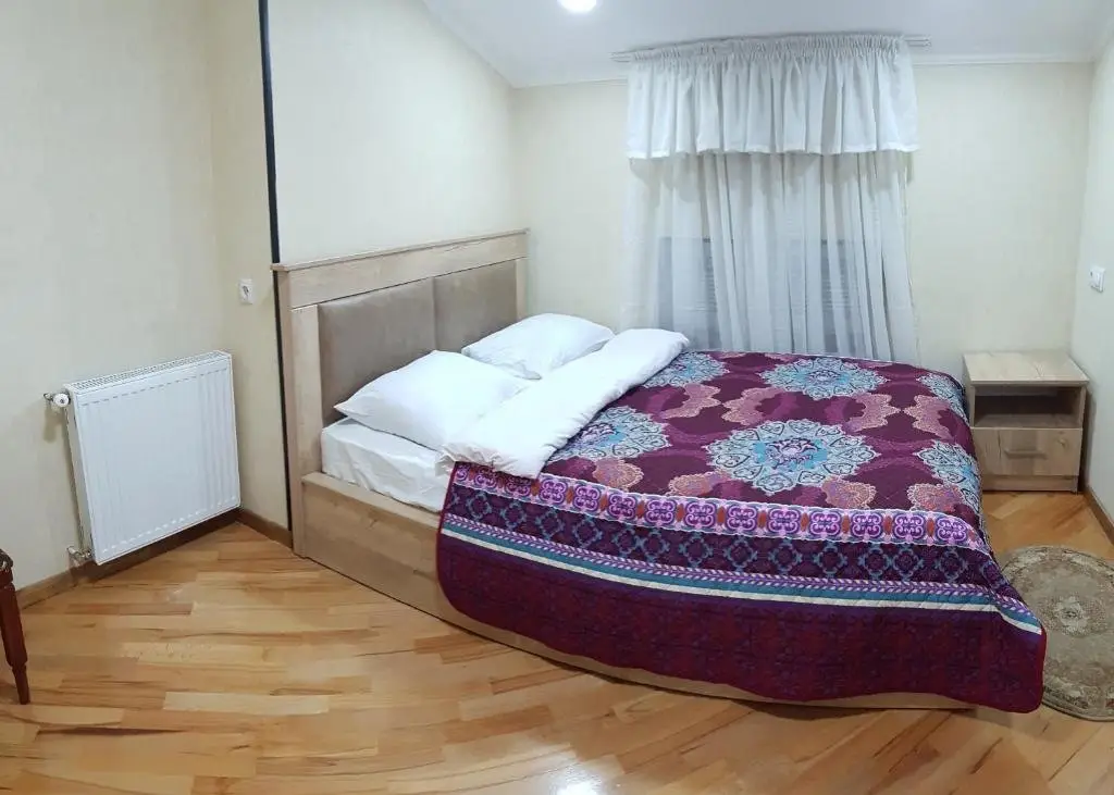 Кутаиси: Guest House 15A