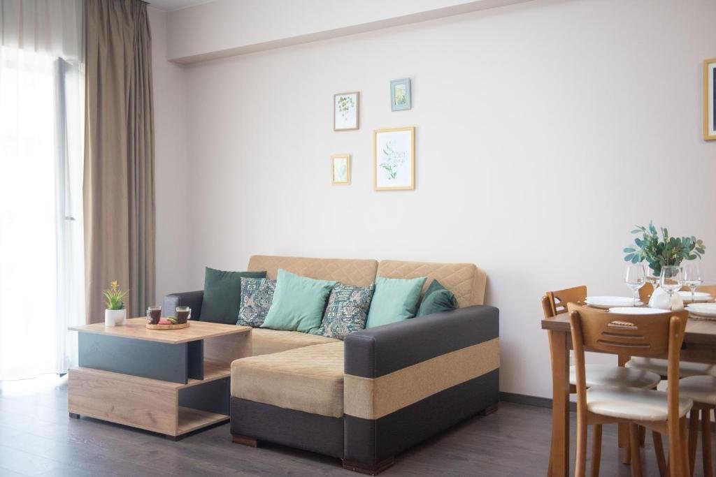 Тбилиси: GG home - cozy 1 bedroom apartment on Kazbegi avenue 15