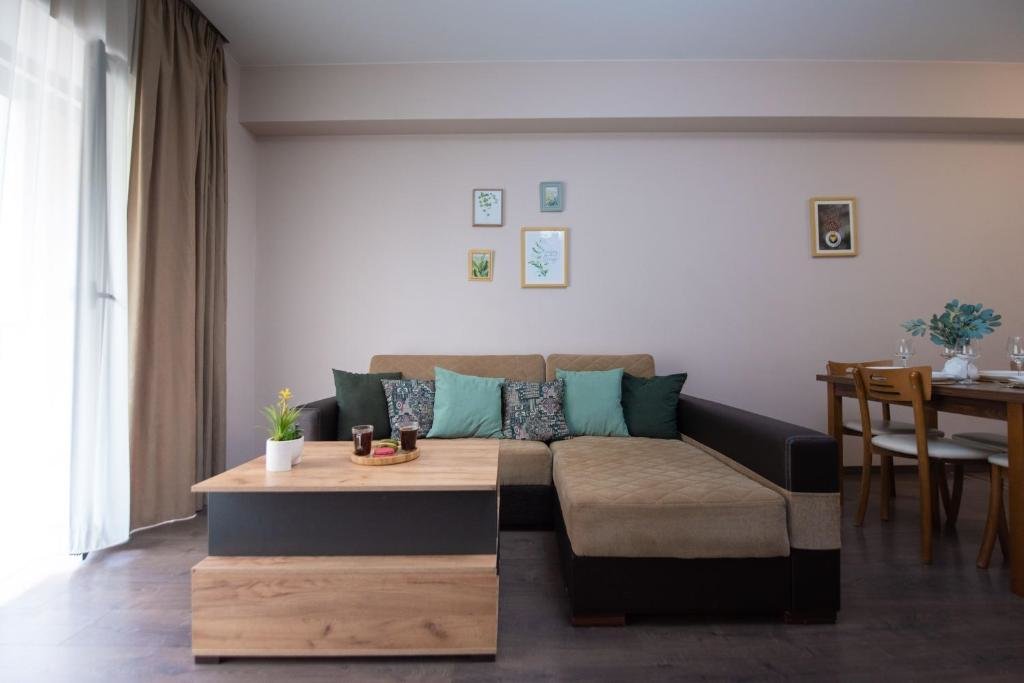 Тбилиси: GG home - cozy 1 bedroom apartment on Kazbegi avenue 15