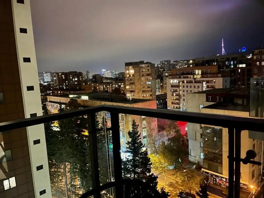 Тбилиси: DavidL Studio in Kazbegi avenue