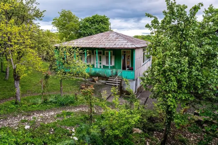 Цагери: Hotel Guliada