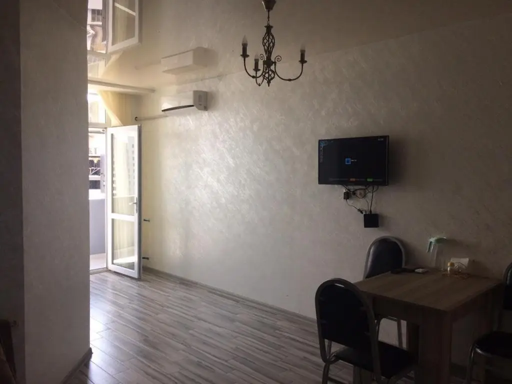 Батуми: erekle house 2