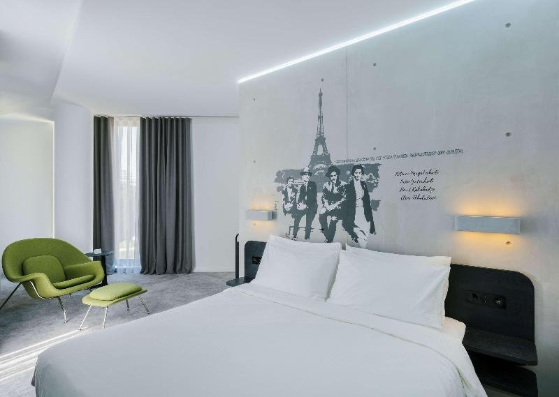 Тбилиси: Golden Tulip Design Tbilisi
