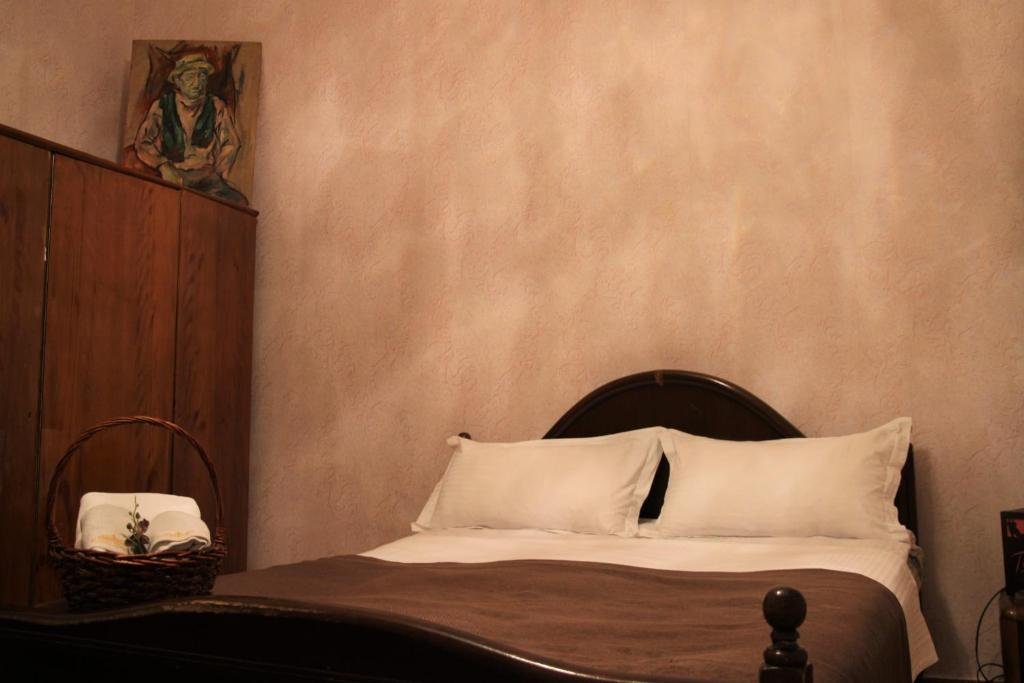 Тбилиси: Guri's Apartment in Old Tbilisi