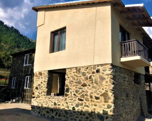 Местиа: Eliso'S Guesthouse