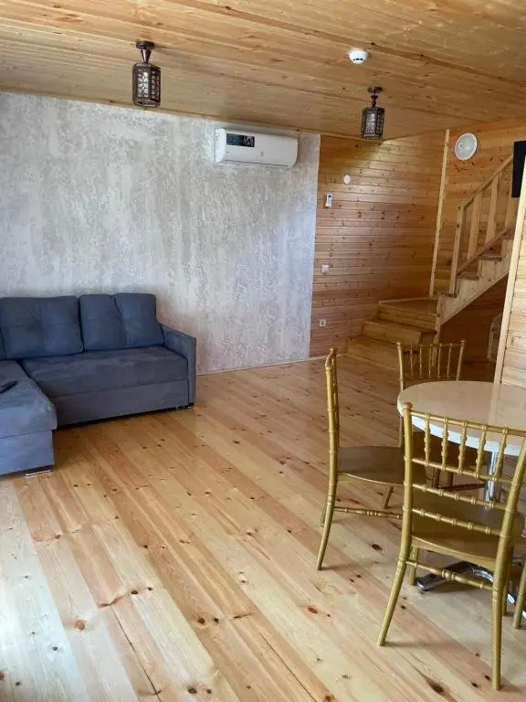 Уреки: Cottage Gageta