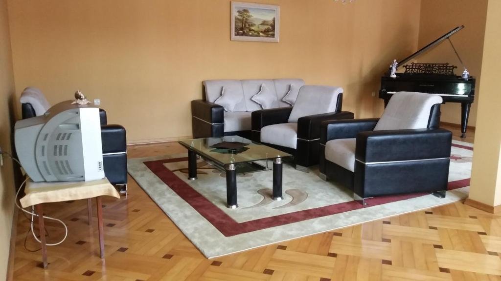 Батуми: Guest House kartvelishvili