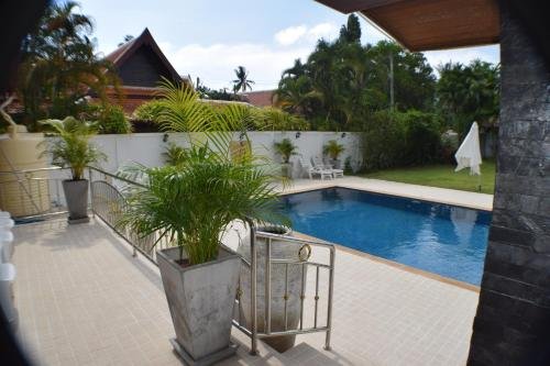 Муанг: Baan Suan