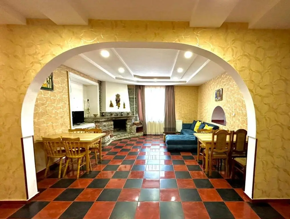 Бакуриани: Hotel Edemi