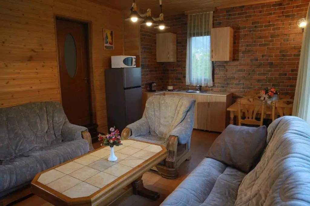 Местиа: Cottage Woodside