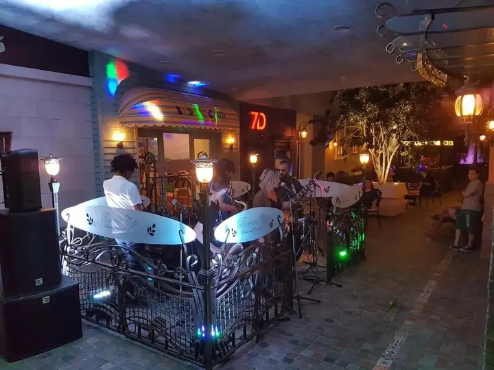 Букнари: DreamLand Apartments Oasis