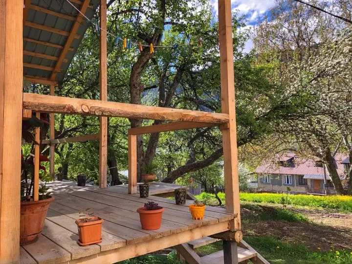 Местиа: Deka Cottage