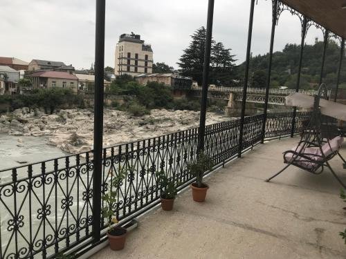 Кутаиси: Guest House Sanapiro