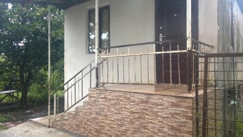 Батуми: Guest House Tornike