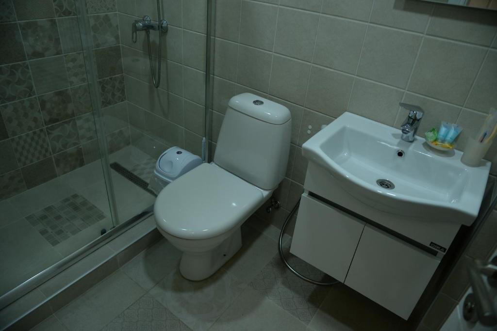 Батуми: Guest House Gantiadi