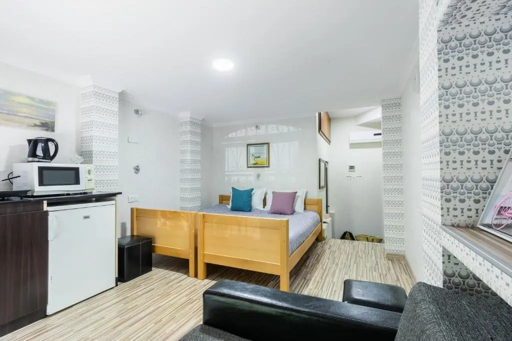 Тбилиси: H&B Apartments Akhvelediani II