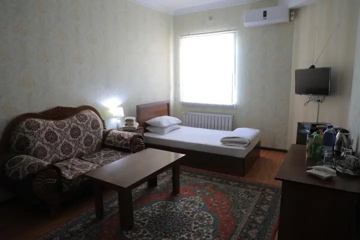 Нукус: hotel nukus plaza