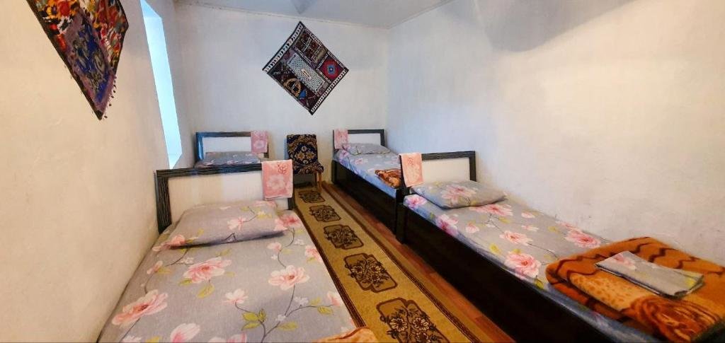 Сентяб: Komil`s homestay in Sentyab village