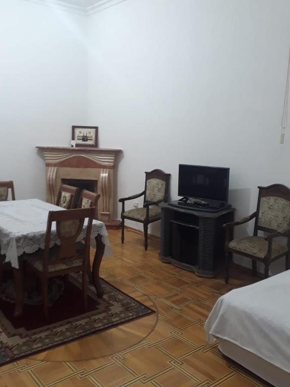 Баку: Nizami Apartment