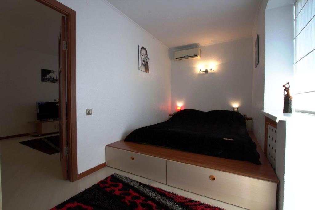 Алматы: Nadezhda Apartrments near Opera theatre