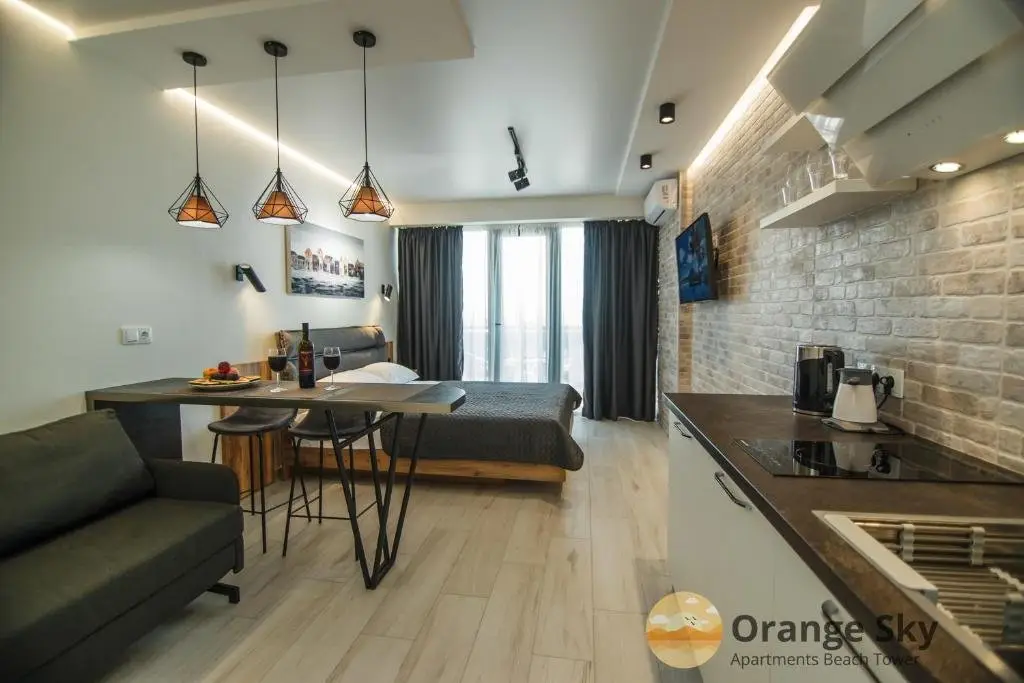 Батуми: Orange Sky Apartments Beach Tower