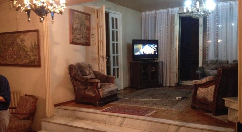 Батуми: Guest House Guliko
