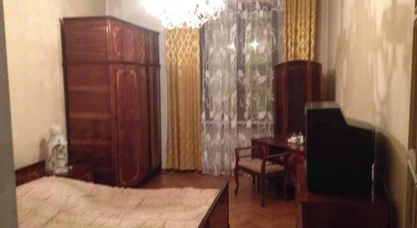 Батуми: Guest House Guliko