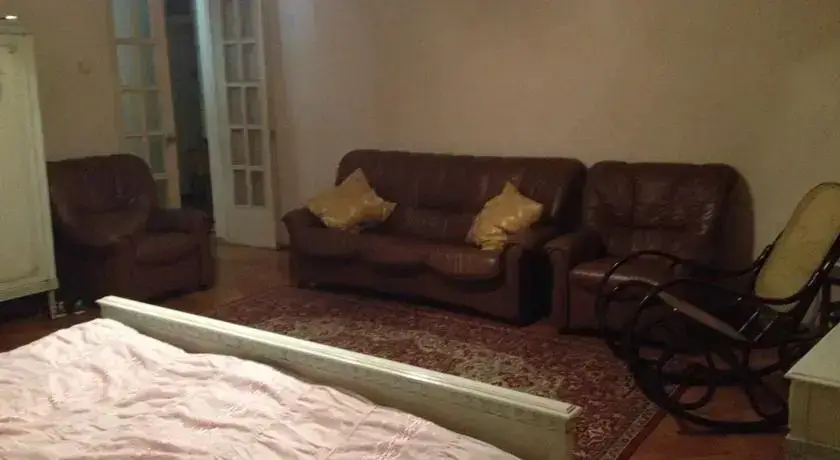 Батуми: Guest House Guliko