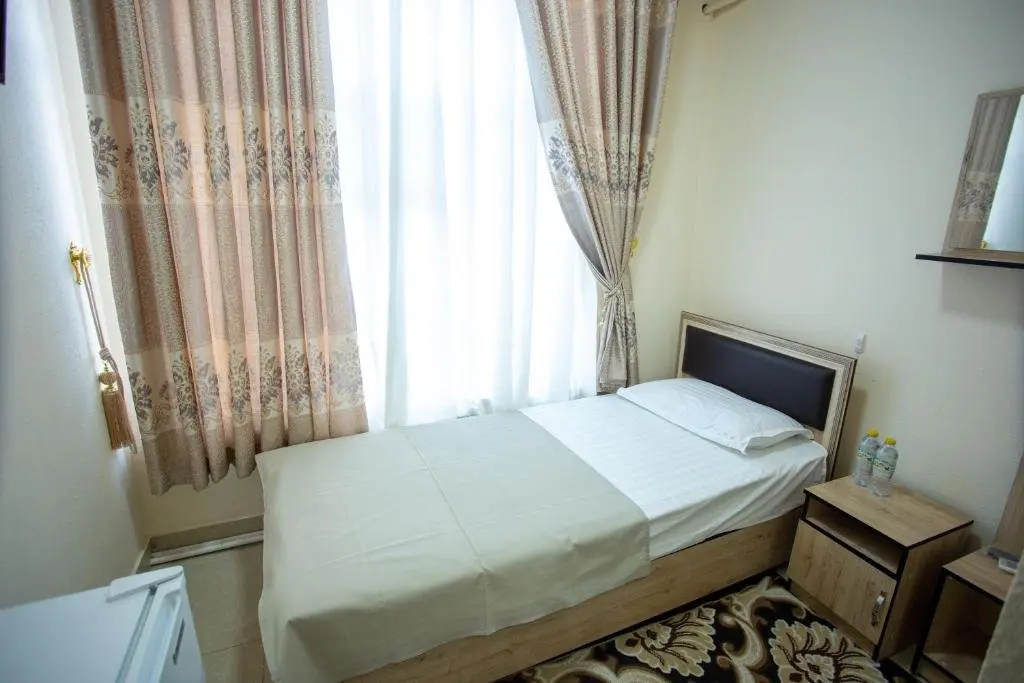 Самарканд: TINY ART HOUSE near of airport