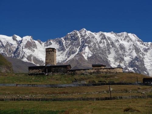 Ушгули: Old Tower