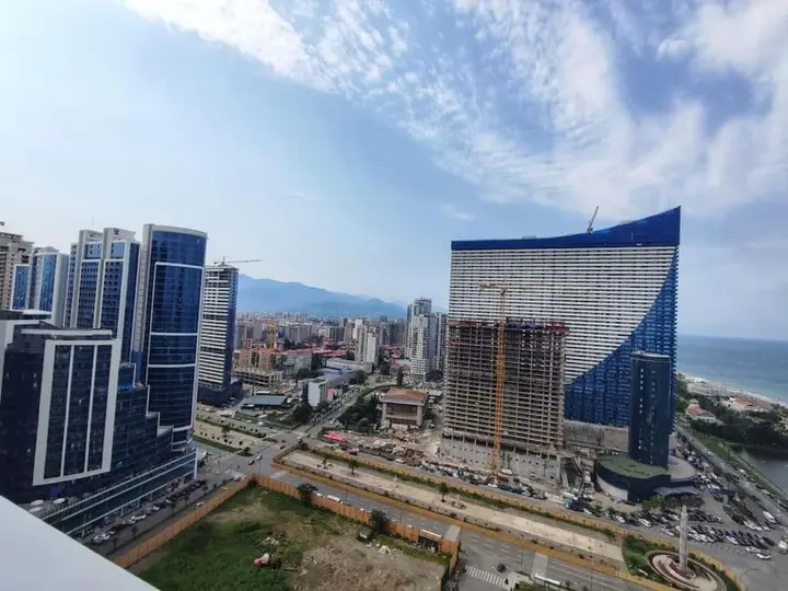 Батуми: Leo Group Luxury Apartment 24-32 Alliance Palace