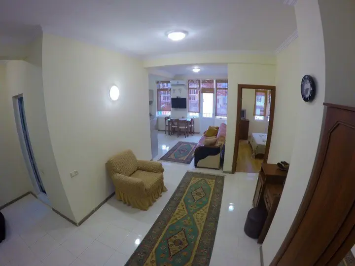 Батуми: Apartment on Gorgiladze 25