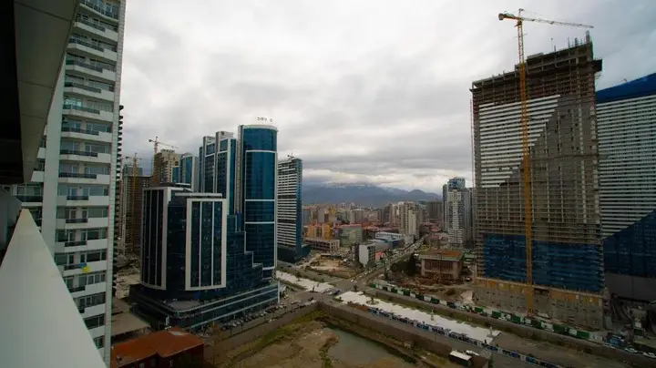 Батуми: Leo Group Luxury Apartment 18-28 Alliance Palace