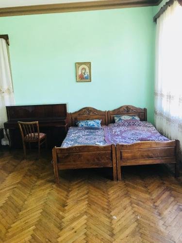 Кобулети: Ninoshvili Street Apartment