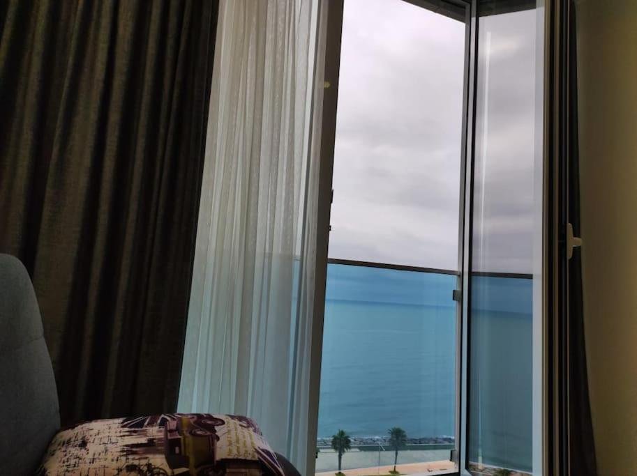 Батуми: Leo Group luxury Apartment 13-291 Sunrise Batumi