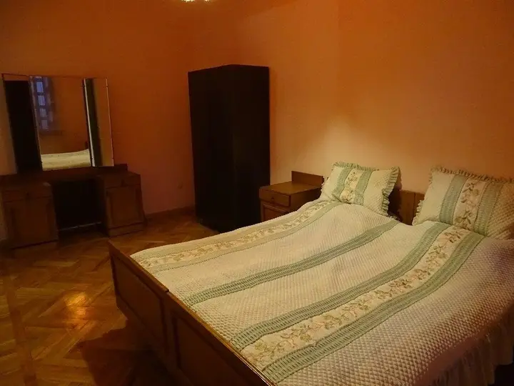 Батуми: 318 Apartment