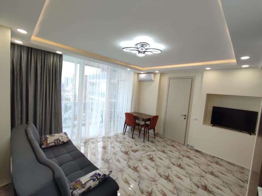 Батуми: Leo Group luxury Apartment 15-314 Sunrise Batumi