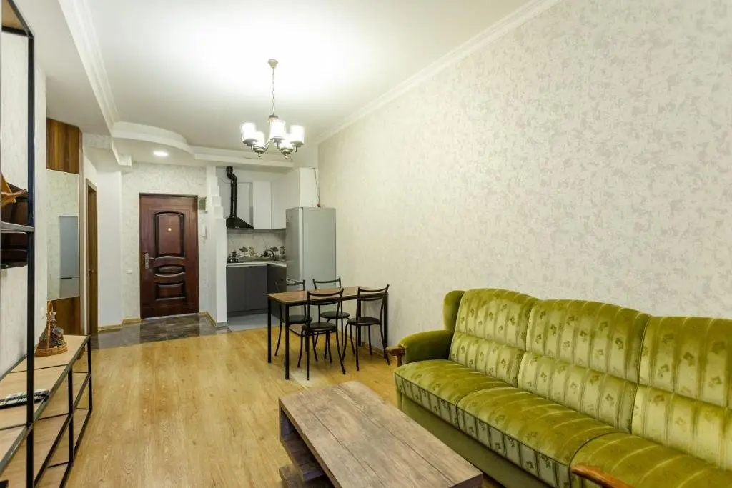 Тбилиси: apartment 16