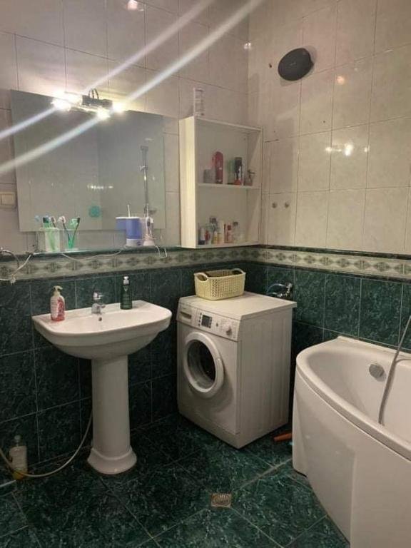 Тбилиси: 3 bedroom apartment on mtskheta street