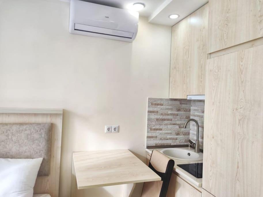 Батуми: Leo Group BEST Apartment 14-300B Sunrise Batumi