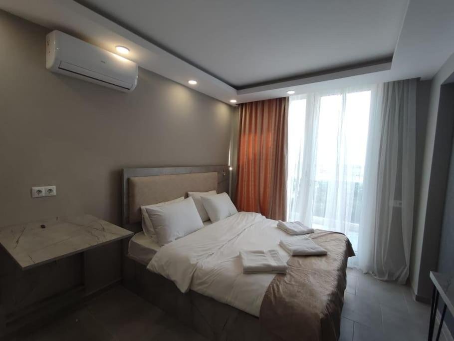 Батуми: Leo Group Apartment 14-302A Sunrise Batumi