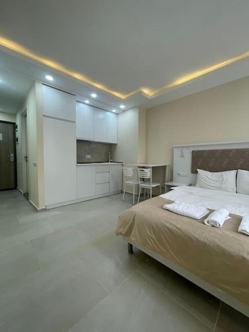 Батуми: Leo Group Luxury Apartment 13-289 Sunrise Batumi