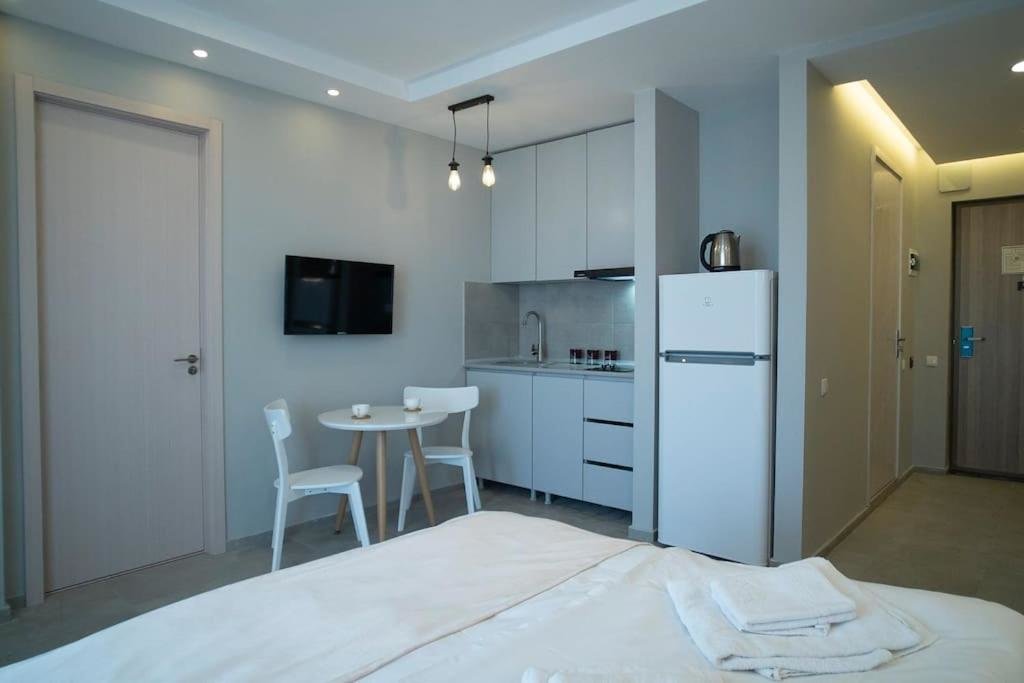 Батуми: Leo Group Apartment 10-199 Sunrise Batumi